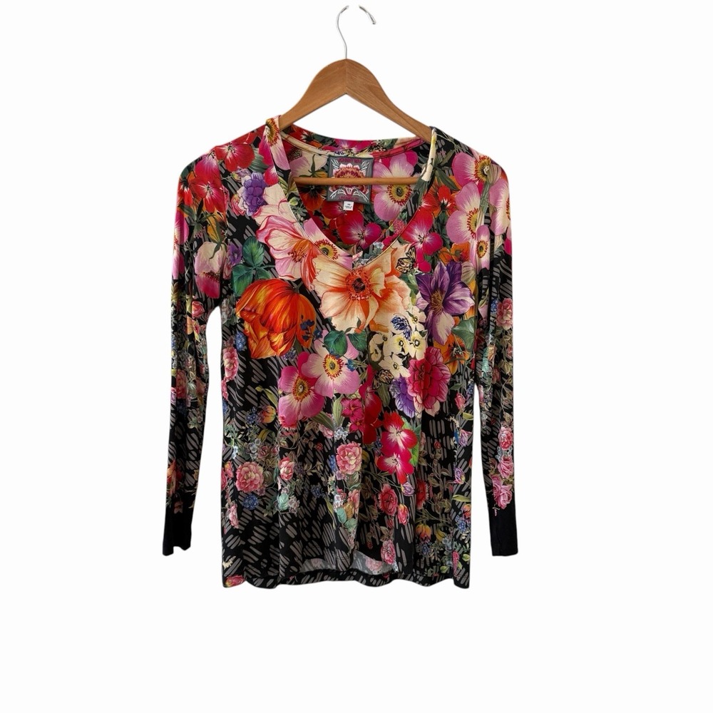 Johnny Was Rosie Rain Favorite V Neck Swing Tee Top Womens XS Patchwork